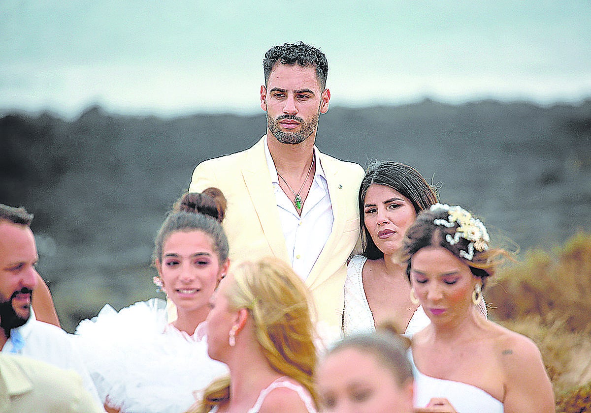 Isabel Pantoja, la gran ausente en la boda de su hija con Asraf Beno